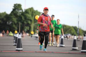 BIB: 
                            <button type="button" onclick="openModal(5106663)" class="btn btn-primary btn-sm float-right btn-popup" data-toggle="modal" data-target=".modal-high-quality">
                        <i class="fas fa-shopping-cart"></i> Add to Cart
                    </button>
                                            <button type="button" onclick="isThisMe(5106663, true)" class="btn btn-success btn-sm float-right btn-popup btn-isme hidden" data-toggle="tooltip" data-placement="bottom" title="นี่คือรูปของคุณใช่ไหม คลิกที่นี่เพื่อเอาเข้าอัลบั้ม">
                        <i class="fas fa-plus"></i> Add to album
                    </button>
                    <button type="button" onclick="isThisMe(5106663, false)" class="btn btn-warning btn-sm float-right btn-popup btn-isnotme hidden">
                        <i class="fas fa-ban"></i> Remove from album
                    </button>