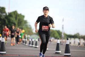 BIB: 0297
                            <button type="button" onclick="openModal(5106353)" class="btn btn-primary btn-sm float-right btn-popup" data-toggle="modal" data-target=".modal-high-quality">
                        <i class="fas fa-shopping-cart"></i> Add to Cart
                    </button>
                                            <button type="button" onclick="isThisMe(5106353, true)" class="btn btn-success btn-sm float-right btn-popup btn-isme hidden" data-toggle="tooltip" data-placement="bottom" title="นี่คือรูปของคุณใช่ไหม คลิกที่นี่เพื่อเอาเข้าอัลบั้ม">
                        <i class="fas fa-plus"></i> Add to album
                    </button>
                    <button type="button" onclick="isThisMe(5106353, false)" class="btn btn-warning btn-sm float-right btn-popup btn-isnotme hidden">
                        <i class="fas fa-ban"></i> Remove from album
                    </button>