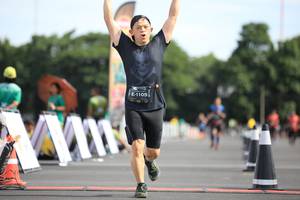 BIB: 1105, 
                            <button type="button" onclick="openModal(5136585)" class="btn btn-primary btn-sm float-right btn-popup" data-toggle="modal" data-target=".modal-high-quality">
                        <i class="fas fa-shopping-cart"></i> Add to Cart
                    </button>
                                            <button type="button" onclick="isThisMe(5136585, true)" class="btn btn-success btn-sm float-right btn-popup btn-isme hidden" data-toggle="tooltip" data-placement="bottom" title="นี่คือรูปของคุณใช่ไหม คลิกที่นี่เพื่อเอาเข้าอัลบั้ม">
                        <i class="fas fa-plus"></i> Add to album
                    </button>
                    <button type="button" onclick="isThisMe(5136585, false)" class="btn btn-warning btn-sm float-right btn-popup btn-isnotme hidden">
                        <i class="fas fa-ban"></i> Remove from album
                    </button>