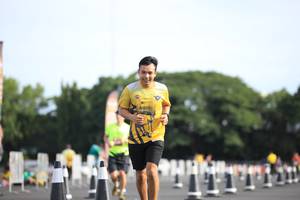 BIB: 0151
                            <button type="button" onclick="openModal(5071669)" class="btn btn-primary btn-sm float-right btn-popup" data-toggle="modal" data-target=".modal-high-quality">
                        <i class="fas fa-shopping-cart"></i> Add to Cart
                    </button>
                                            <button type="button" onclick="isThisMe(5071669, true)" class="btn btn-success btn-sm float-right btn-popup btn-isme hidden" data-toggle="tooltip" data-placement="bottom" title="นี่คือรูปของคุณใช่ไหม คลิกที่นี่เพื่อเอาเข้าอัลบั้ม">
                        <i class="fas fa-plus"></i> Add to album
                    </button>
                    <button type="button" onclick="isThisMe(5071669, false)" class="btn btn-warning btn-sm float-right btn-popup btn-isnotme hidden">
                        <i class="fas fa-ban"></i> Remove from album
                    </button>