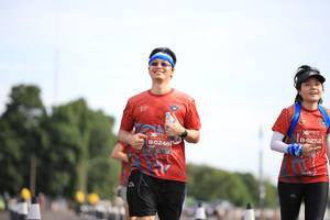 BIB: 0252, 0248
                            <button type="button" onclick="openModal(5123528)" class="btn btn-primary btn-sm float-right btn-popup" data-toggle="modal" data-target=".modal-high-quality">
                        <i class="fas fa-shopping-cart"></i> Add to Cart
                    </button>
                                            <button type="button" onclick="isThisMe(5123528, true)" class="btn btn-success btn-sm float-right btn-popup btn-isme hidden" data-toggle="tooltip" data-placement="bottom" title="นี่คือรูปของคุณใช่ไหม คลิกที่นี่เพื่อเอาเข้าอัลบั้ม">
                        <i class="fas fa-plus"></i> Add to album
                    </button>
                    <button type="button" onclick="isThisMe(5123528, false)" class="btn btn-warning btn-sm float-right btn-popup btn-isnotme hidden">
                        <i class="fas fa-ban"></i> Remove from album
                    </button>