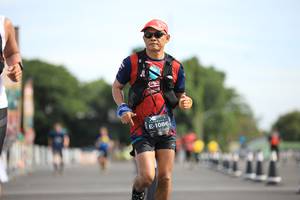 BIB: 1086
                            <button type="button" onclick="openModal(5127861)" class="btn btn-primary btn-sm float-right btn-popup" data-toggle="modal" data-target=".modal-high-quality">
                        <i class="fas fa-shopping-cart"></i> Add to Cart
                    </button>
                                            <button type="button" onclick="isThisMe(5127861, true)" class="btn btn-success btn-sm float-right btn-popup btn-isme hidden" data-toggle="tooltip" data-placement="bottom" title="นี่คือรูปของคุณใช่ไหม คลิกที่นี่เพื่อเอาเข้าอัลบั้ม">
                        <i class="fas fa-plus"></i> Add to album
                    </button>
                    <button type="button" onclick="isThisMe(5127861, false)" class="btn btn-warning btn-sm float-right btn-popup btn-isnotme hidden">
                        <i class="fas fa-ban"></i> Remove from album
                    </button>