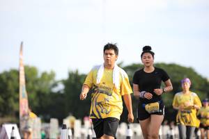 BIB: 0901, 1303
                            <button type="button" onclick="openModal(4971626)" class="btn btn-primary btn-sm float-right btn-popup" data-toggle="modal" data-target=".modal-high-quality">
                        <i class="fas fa-shopping-cart"></i> Add to Cart
                    </button>
                                            <button type="button" onclick="isThisMe(4971626, true)" class="btn btn-success btn-sm float-right btn-popup btn-isme hidden" data-toggle="tooltip" data-placement="bottom" title="นี่คือรูปของคุณใช่ไหม คลิกที่นี่เพื่อเอาเข้าอัลบั้ม">
                        <i class="fas fa-plus"></i> Add to album
                    </button>
                    <button type="button" onclick="isThisMe(4971626, false)" class="btn btn-warning btn-sm float-right btn-popup btn-isnotme hidden">
                        <i class="fas fa-ban"></i> Remove from album
                    </button>