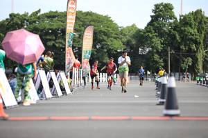 BIB: 
                            <button type="button" onclick="openModal(5136973)" class="btn btn-primary btn-sm float-right btn-popup" data-toggle="modal" data-target=".modal-high-quality">
                        <i class="fas fa-shopping-cart"></i> Add to Cart
                    </button>
                                            <button type="button" onclick="isThisMe(5136973, true)" class="btn btn-success btn-sm float-right btn-popup btn-isme hidden" data-toggle="tooltip" data-placement="bottom" title="นี่คือรูปของคุณใช่ไหม คลิกที่นี่เพื่อเอาเข้าอัลบั้ม">
                        <i class="fas fa-plus"></i> Add to album
                    </button>
                    <button type="button" onclick="isThisMe(5136973, false)" class="btn btn-warning btn-sm float-right btn-popup btn-isnotme hidden">
                        <i class="fas fa-ban"></i> Remove from album
                    </button>