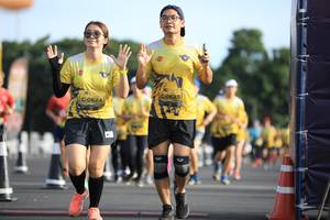 BIB: 0625, 0624
                            <button type="button" onclick="openModal(4965719)" class="btn btn-primary btn-sm float-right btn-popup" data-toggle="modal" data-target=".modal-high-quality">
                        <i class="fas fa-shopping-cart"></i> Add to Cart
                    </button>
                                            <button type="button" onclick="isThisMe(4965719, true)" class="btn btn-success btn-sm float-right btn-popup btn-isme hidden" data-toggle="tooltip" data-placement="bottom" title="นี่คือรูปของคุณใช่ไหม คลิกที่นี่เพื่อเอาเข้าอัลบั้ม">
                        <i class="fas fa-plus"></i> Add to album
                    </button>
                    <button type="button" onclick="isThisMe(4965719, false)" class="btn btn-warning btn-sm float-right btn-popup btn-isnotme hidden">
                        <i class="fas fa-ban"></i> Remove from album
                    </button>