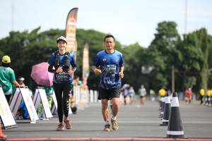 BIB: 0134
                            <button type="button" onclick="openModal(5136441)" class="btn btn-primary btn-sm float-right btn-popup" data-toggle="modal" data-target=".modal-high-quality">
                        <i class="fas fa-shopping-cart"></i> Add to Cart
                    </button>
                                            <button type="button" onclick="isThisMe(5136441, true)" class="btn btn-success btn-sm float-right btn-popup btn-isme hidden" data-toggle="tooltip" data-placement="bottom" title="นี่คือรูปของคุณใช่ไหม คลิกที่นี่เพื่อเอาเข้าอัลบั้ม">
                        <i class="fas fa-plus"></i> Add to album
                    </button>
                    <button type="button" onclick="isThisMe(5136441, false)" class="btn btn-warning btn-sm float-right btn-popup btn-isnotme hidden">
                        <i class="fas fa-ban"></i> Remove from album
                    </button>