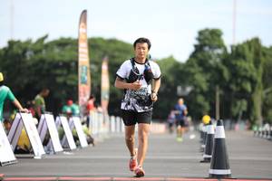 BIB: 0700
                            <button type="button" onclick="openModal(5136649)" class="btn btn-primary btn-sm float-right btn-popup" data-toggle="modal" data-target=".modal-high-quality">
                        <i class="fas fa-shopping-cart"></i> Add to Cart
                    </button>
                                            <button type="button" onclick="isThisMe(5136649, true)" class="btn btn-success btn-sm float-right btn-popup btn-isme hidden" data-toggle="tooltip" data-placement="bottom" title="นี่คือรูปของคุณใช่ไหม คลิกที่นี่เพื่อเอาเข้าอัลบั้ม">
                        <i class="fas fa-plus"></i> Add to album
                    </button>
                    <button type="button" onclick="isThisMe(5136649, false)" class="btn btn-warning btn-sm float-right btn-popup btn-isnotme hidden">
                        <i class="fas fa-ban"></i> Remove from album
                    </button>