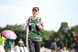 BIB: 0323
                            <button type="button" onclick="openModal(5136800)" class="btn btn-primary btn-sm float-right btn-popup" data-toggle="modal" data-target=".modal-high-quality">
                        <i class="fas fa-shopping-cart"></i> Add to Cart
                    </button>
                                            <button type="button" onclick="isThisMe(5136800, true)" class="btn btn-success btn-sm float-right btn-popup btn-isme hidden" data-toggle="tooltip" data-placement="bottom" title="นี่คือรูปของคุณใช่ไหม คลิกที่นี่เพื่อเอาเข้าอัลบั้ม">
                        <i class="fas fa-plus"></i> Add to album
                    </button>
                    <button type="button" onclick="isThisMe(5136800, false)" class="btn btn-warning btn-sm float-right btn-popup btn-isnotme hidden">
                        <i class="fas fa-ban"></i> Remove from album
                    </button>