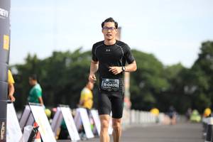 BIB: 0405, 
                            <button type="button" onclick="openModal(5120060)" class="btn btn-primary btn-sm float-right btn-popup" data-toggle="modal" data-target=".modal-high-quality">
                        <i class="fas fa-shopping-cart"></i> Add to Cart
                    </button>
                                            <button type="button" onclick="isThisMe(5120060, true)" class="btn btn-success btn-sm float-right btn-popup btn-isme hidden" data-toggle="tooltip" data-placement="bottom" title="นี่คือรูปของคุณใช่ไหม คลิกที่นี่เพื่อเอาเข้าอัลบั้ม">
                        <i class="fas fa-plus"></i> Add to album
                    </button>
                    <button type="button" onclick="isThisMe(5120060, false)" class="btn btn-warning btn-sm float-right btn-popup btn-isnotme hidden">
                        <i class="fas fa-ban"></i> Remove from album
                    </button>