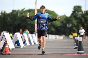 BIB: 0123
                            <button type="button" onclick="openModal(5127433)" class="btn btn-primary btn-sm float-right btn-popup" data-toggle="modal" data-target=".modal-high-quality">
                        <i class="fas fa-shopping-cart"></i> Add to Cart
                    </button>
                                            <button type="button" onclick="isThisMe(5127433, true)" class="btn btn-success btn-sm float-right btn-popup btn-isme hidden" data-toggle="tooltip" data-placement="bottom" title="นี่คือรูปของคุณใช่ไหม คลิกที่นี่เพื่อเอาเข้าอัลบั้ม">
                        <i class="fas fa-plus"></i> Add to album
                    </button>
                    <button type="button" onclick="isThisMe(5127433, false)" class="btn btn-warning btn-sm float-right btn-popup btn-isnotme hidden">
                        <i class="fas fa-ban"></i> Remove from album
                    </button>