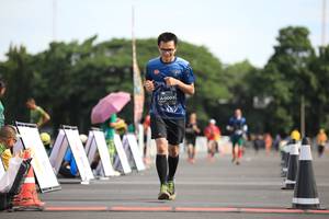 BIB: 00037
                            <button type="button" onclick="openModal(5128550)" class="btn btn-primary btn-sm float-right btn-popup" data-toggle="modal" data-target=".modal-high-quality">
                        <i class="fas fa-shopping-cart"></i> Add to Cart
                    </button>
                                            <button type="button" onclick="isThisMe(5128550, true)" class="btn btn-success btn-sm float-right btn-popup btn-isme hidden" data-toggle="tooltip" data-placement="bottom" title="นี่คือรูปของคุณใช่ไหม คลิกที่นี่เพื่อเอาเข้าอัลบั้ม">
                        <i class="fas fa-plus"></i> Add to album
                    </button>
                    <button type="button" onclick="isThisMe(5128550, false)" class="btn btn-warning btn-sm float-right btn-popup btn-isnotme hidden">
                        <i class="fas fa-ban"></i> Remove from album
                    </button>