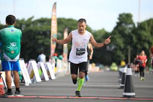 BIB: 0304
                            <button type="button" onclick="openModal(5098171)" class="btn btn-primary btn-sm float-right btn-popup" data-toggle="modal" data-target=".modal-high-quality">
                        <i class="fas fa-shopping-cart"></i> Add to Cart
                    </button>
                                            <button type="button" onclick="isThisMe(5098171, true)" class="btn btn-success btn-sm float-right btn-popup btn-isme hidden" data-toggle="tooltip" data-placement="bottom" title="นี่คือรูปของคุณใช่ไหม คลิกที่นี่เพื่อเอาเข้าอัลบั้ม">
                        <i class="fas fa-plus"></i> Add to album
                    </button>
                    <button type="button" onclick="isThisMe(5098171, false)" class="btn btn-warning btn-sm float-right btn-popup btn-isnotme hidden">
                        <i class="fas fa-ban"></i> Remove from album
                    </button>