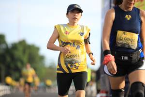 BIB: 0980, 0591
                            <button type="button" onclick="openModal(4952227)" class="btn btn-primary btn-sm float-right btn-popup" data-toggle="modal" data-target=".modal-high-quality">
                        <i class="fas fa-shopping-cart"></i> Add to Cart
                    </button>
                                            <button type="button" onclick="isThisMe(4952227, true)" class="btn btn-success btn-sm float-right btn-popup btn-isme hidden" data-toggle="tooltip" data-placement="bottom" title="นี่คือรูปของคุณใช่ไหม คลิกที่นี่เพื่อเอาเข้าอัลบั้ม">
                        <i class="fas fa-plus"></i> Add to album
                    </button>
                    <button type="button" onclick="isThisMe(4952227, false)" class="btn btn-warning btn-sm float-right btn-popup btn-isnotme hidden">
                        <i class="fas fa-ban"></i> Remove from album
                    </button>