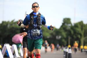 BIB: 0342
                            <button type="button" onclick="openModal(5128626)" class="btn btn-primary btn-sm float-right btn-popup" data-toggle="modal" data-target=".modal-high-quality">
                        <i class="fas fa-shopping-cart"></i> Add to Cart
                    </button>
                                            <button type="button" onclick="isThisMe(5128626, true)" class="btn btn-success btn-sm float-right btn-popup btn-isme hidden" data-toggle="tooltip" data-placement="bottom" title="นี่คือรูปของคุณใช่ไหม คลิกที่นี่เพื่อเอาเข้าอัลบั้ม">
                        <i class="fas fa-plus"></i> Add to album
                    </button>
                    <button type="button" onclick="isThisMe(5128626, false)" class="btn btn-warning btn-sm float-right btn-popup btn-isnotme hidden">
                        <i class="fas fa-ban"></i> Remove from album
                    </button>