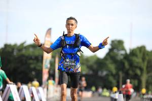 BIB: 0338, 
                            <button type="button" onclick="openModal(5100241)" class="btn btn-primary btn-sm float-right btn-popup" data-toggle="modal" data-target=".modal-high-quality">
                        <i class="fas fa-shopping-cart"></i> Add to Cart
                    </button>
                                            <button type="button" onclick="isThisMe(5100241, true)" class="btn btn-success btn-sm float-right btn-popup btn-isme hidden" data-toggle="tooltip" data-placement="bottom" title="นี่คือรูปของคุณใช่ไหม คลิกที่นี่เพื่อเอาเข้าอัลบั้ม">
                        <i class="fas fa-plus"></i> Add to album
                    </button>
                    <button type="button" onclick="isThisMe(5100241, false)" class="btn btn-warning btn-sm float-right btn-popup btn-isnotme hidden">
                        <i class="fas fa-ban"></i> Remove from album
                    </button>