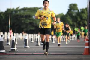 BIB: 0372
                            <button type="button" onclick="openModal(4956085)" class="btn btn-primary btn-sm float-right btn-popup" data-toggle="modal" data-target=".modal-high-quality">
                        <i class="fas fa-shopping-cart"></i> Add to Cart
                    </button>
                                            <button type="button" onclick="isThisMe(4956085, true)" class="btn btn-success btn-sm float-right btn-popup btn-isme hidden" data-toggle="tooltip" data-placement="bottom" title="นี่คือรูปของคุณใช่ไหม คลิกที่นี่เพื่อเอาเข้าอัลบั้ม">
                        <i class="fas fa-plus"></i> Add to album
                    </button>
                    <button type="button" onclick="isThisMe(4956085, false)" class="btn btn-warning btn-sm float-right btn-popup btn-isnotme hidden">
                        <i class="fas fa-ban"></i> Remove from album
                    </button>