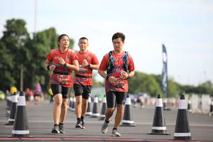 BIB: 0393, 140, 0138, 
                            <button type="button" onclick="openModal(5102643)" class="btn btn-primary btn-sm float-right btn-popup" data-toggle="modal" data-target=".modal-high-quality">
                        <i class="fas fa-shopping-cart"></i> Add to Cart
                    </button>
                                            <button type="button" onclick="isThisMe(5102643, true)" class="btn btn-success btn-sm float-right btn-popup btn-isme hidden" data-toggle="tooltip" data-placement="bottom" title="นี่คือรูปของคุณใช่ไหม คลิกที่นี่เพื่อเอาเข้าอัลบั้ม">
                        <i class="fas fa-plus"></i> Add to album
                    </button>
                    <button type="button" onclick="isThisMe(5102643, false)" class="btn btn-warning btn-sm float-right btn-popup btn-isnotme hidden">
                        <i class="fas fa-ban"></i> Remove from album
                    </button>