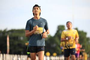 BIB: 0324
                            <button type="button" onclick="openModal(4952380)" class="btn btn-primary btn-sm float-right btn-popup" data-toggle="modal" data-target=".modal-high-quality">
                        <i class="fas fa-shopping-cart"></i> Add to Cart
                    </button>
                                            <button type="button" onclick="isThisMe(4952380, true)" class="btn btn-success btn-sm float-right btn-popup btn-isme hidden" data-toggle="tooltip" data-placement="bottom" title="นี่คือรูปของคุณใช่ไหม คลิกที่นี่เพื่อเอาเข้าอัลบั้ม">
                        <i class="fas fa-plus"></i> Add to album
                    </button>
                    <button type="button" onclick="isThisMe(4952380, false)" class="btn btn-warning btn-sm float-right btn-popup btn-isnotme hidden">
                        <i class="fas fa-ban"></i> Remove from album
                    </button>