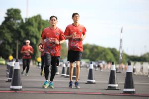 BIB: 027
                            <button type="button" onclick="openModal(5097969)" class="btn btn-primary btn-sm float-right btn-popup" data-toggle="modal" data-target=".modal-high-quality">
                        <i class="fas fa-shopping-cart"></i> Add to Cart
                    </button>
                                            <button type="button" onclick="isThisMe(5097969, true)" class="btn btn-success btn-sm float-right btn-popup btn-isme hidden" data-toggle="tooltip" data-placement="bottom" title="นี่คือรูปของคุณใช่ไหม คลิกที่นี่เพื่อเอาเข้าอัลบั้ม">
                        <i class="fas fa-plus"></i> Add to album
                    </button>
                    <button type="button" onclick="isThisMe(5097969, false)" class="btn btn-warning btn-sm float-right btn-popup btn-isnotme hidden">
                        <i class="fas fa-ban"></i> Remove from album
                    </button>