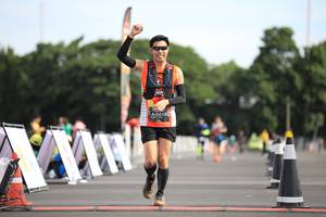 BIB: 0213
                            <button type="button" onclick="openModal(5127495)" class="btn btn-primary btn-sm float-right btn-popup" data-toggle="modal" data-target=".modal-high-quality">
                        <i class="fas fa-shopping-cart"></i> Add to Cart
                    </button>
                                            <button type="button" onclick="isThisMe(5127495, true)" class="btn btn-success btn-sm float-right btn-popup btn-isme hidden" data-toggle="tooltip" data-placement="bottom" title="นี่คือรูปของคุณใช่ไหม คลิกที่นี่เพื่อเอาเข้าอัลบั้ม">
                        <i class="fas fa-plus"></i> Add to album
                    </button>
                    <button type="button" onclick="isThisMe(5127495, false)" class="btn btn-warning btn-sm float-right btn-popup btn-isnotme hidden">
                        <i class="fas fa-ban"></i> Remove from album
                    </button>