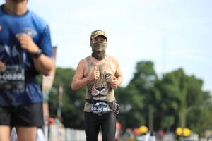 BIB: 0676
                            <button type="button" onclick="openModal(5127720)" class="btn btn-primary btn-sm float-right btn-popup" data-toggle="modal" data-target=".modal-high-quality">
                        <i class="fas fa-shopping-cart"></i> Add to Cart
                    </button>
                                            <button type="button" onclick="isThisMe(5127720, true)" class="btn btn-success btn-sm float-right btn-popup btn-isme hidden" data-toggle="tooltip" data-placement="bottom" title="นี่คือรูปของคุณใช่ไหม คลิกที่นี่เพื่อเอาเข้าอัลบั้ม">
                        <i class="fas fa-plus"></i> Add to album
                    </button>
                    <button type="button" onclick="isThisMe(5127720, false)" class="btn btn-warning btn-sm float-right btn-popup btn-isnotme hidden">
                        <i class="fas fa-ban"></i> Remove from album
                    </button>