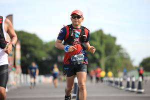 BIB: 1086
                            <button type="button" onclick="openModal(5127860)" class="btn btn-primary btn-sm float-right btn-popup" data-toggle="modal" data-target=".modal-high-quality">
                        <i class="fas fa-shopping-cart"></i> Add to Cart
                    </button>
                                            <button type="button" onclick="isThisMe(5127860, true)" class="btn btn-success btn-sm float-right btn-popup btn-isme hidden" data-toggle="tooltip" data-placement="bottom" title="นี่คือรูปของคุณใช่ไหม คลิกที่นี่เพื่อเอาเข้าอัลบั้ม">
                        <i class="fas fa-plus"></i> Add to album
                    </button>
                    <button type="button" onclick="isThisMe(5127860, false)" class="btn btn-warning btn-sm float-right btn-popup btn-isnotme hidden">
                        <i class="fas fa-ban"></i> Remove from album
                    </button>