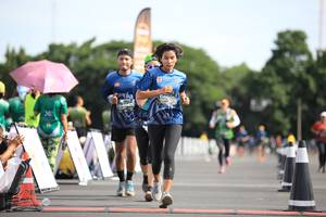 BIB: 
                            <button type="button" onclick="openModal(5136785)" class="btn btn-primary btn-sm float-right btn-popup" data-toggle="modal" data-target=".modal-high-quality">
                        <i class="fas fa-shopping-cart"></i> Add to Cart
                    </button>
                                            <button type="button" onclick="isThisMe(5136785, true)" class="btn btn-success btn-sm float-right btn-popup btn-isme hidden" data-toggle="tooltip" data-placement="bottom" title="นี่คือรูปของคุณใช่ไหม คลิกที่นี่เพื่อเอาเข้าอัลบั้ม">
                        <i class="fas fa-plus"></i> Add to album
                    </button>
                    <button type="button" onclick="isThisMe(5136785, false)" class="btn btn-warning btn-sm float-right btn-popup btn-isnotme hidden">
                        <i class="fas fa-ban"></i> Remove from album
                    </button>