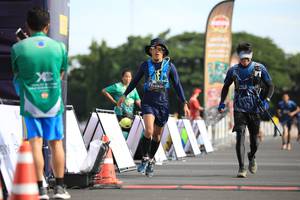 BIB: 831
                            <button type="button" onclick="openModal(5105470)" class="btn btn-primary btn-sm float-right btn-popup" data-toggle="modal" data-target=".modal-high-quality">
                        <i class="fas fa-shopping-cart"></i> Add to Cart
                    </button>
                                            <button type="button" onclick="isThisMe(5105470, true)" class="btn btn-success btn-sm float-right btn-popup btn-isme hidden" data-toggle="tooltip" data-placement="bottom" title="นี่คือรูปของคุณใช่ไหม คลิกที่นี่เพื่อเอาเข้าอัลบั้ม">
                        <i class="fas fa-plus"></i> Add to album
                    </button>
                    <button type="button" onclick="isThisMe(5105470, false)" class="btn btn-warning btn-sm float-right btn-popup btn-isnotme hidden">
                        <i class="fas fa-ban"></i> Remove from album
                    </button>