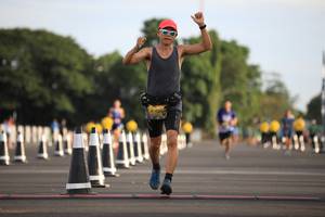 BIB: 125
                            <button type="button" onclick="openModal(4947991)" class="btn btn-primary btn-sm float-right btn-popup" data-toggle="modal" data-target=".modal-high-quality">
                        <i class="fas fa-shopping-cart"></i> Add to Cart
                    </button>
                                            <button type="button" onclick="isThisMe(4947991, true)" class="btn btn-success btn-sm float-right btn-popup btn-isme hidden" data-toggle="tooltip" data-placement="bottom" title="นี่คือรูปของคุณใช่ไหม คลิกที่นี่เพื่อเอาเข้าอัลบั้ม">
                        <i class="fas fa-plus"></i> Add to album
                    </button>
                    <button type="button" onclick="isThisMe(4947991, false)" class="btn btn-warning btn-sm float-right btn-popup btn-isnotme hidden">
                        <i class="fas fa-ban"></i> Remove from album
                    </button>