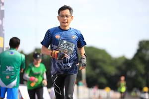 BIB: 0774, 
                            <button type="button" onclick="openModal(5105148)" class="btn btn-primary btn-sm float-right btn-popup" data-toggle="modal" data-target=".modal-high-quality">
                        <i class="fas fa-shopping-cart"></i> Add to Cart
                    </button>
                                            <button type="button" onclick="isThisMe(5105148, true)" class="btn btn-success btn-sm float-right btn-popup btn-isme hidden" data-toggle="tooltip" data-placement="bottom" title="นี่คือรูปของคุณใช่ไหม คลิกที่นี่เพื่อเอาเข้าอัลบั้ม">
                        <i class="fas fa-plus"></i> Add to album
                    </button>
                    <button type="button" onclick="isThisMe(5105148, false)" class="btn btn-warning btn-sm float-right btn-popup btn-isnotme hidden">
                        <i class="fas fa-ban"></i> Remove from album
                    </button>