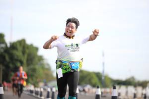 BIB: 
                            <button type="button" onclick="openModal(5100818)" class="btn btn-primary btn-sm float-right btn-popup" data-toggle="modal" data-target=".modal-high-quality">
                        <i class="fas fa-shopping-cart"></i> Add to Cart
                    </button>
                                            <button type="button" onclick="isThisMe(5100818, true)" class="btn btn-success btn-sm float-right btn-popup btn-isme hidden" data-toggle="tooltip" data-placement="bottom" title="นี่คือรูปของคุณใช่ไหม คลิกที่นี่เพื่อเอาเข้าอัลบั้ม">
                        <i class="fas fa-plus"></i> Add to album
                    </button>
                    <button type="button" onclick="isThisMe(5100818, false)" class="btn btn-warning btn-sm float-right btn-popup btn-isnotme hidden">
                        <i class="fas fa-ban"></i> Remove from album
                    </button>