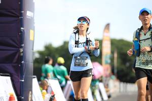 BIB: 0318
                            <button type="button" onclick="openModal(5136484)" class="btn btn-primary btn-sm float-right btn-popup" data-toggle="modal" data-target=".modal-high-quality">
                        <i class="fas fa-shopping-cart"></i> Add to Cart
                    </button>
                                            <button type="button" onclick="isThisMe(5136484, true)" class="btn btn-success btn-sm float-right btn-popup btn-isme hidden" data-toggle="tooltip" data-placement="bottom" title="นี่คือรูปของคุณใช่ไหม คลิกที่นี่เพื่อเอาเข้าอัลบั้ม">
                        <i class="fas fa-plus"></i> Add to album
                    </button>
                    <button type="button" onclick="isThisMe(5136484, false)" class="btn btn-warning btn-sm float-right btn-popup btn-isnotme hidden">
                        <i class="fas fa-ban"></i> Remove from album
                    </button>