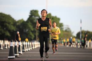 BIB: 1255, 
                            <button type="button" onclick="openModal(4947765)" class="btn btn-primary btn-sm float-right btn-popup" data-toggle="modal" data-target=".modal-high-quality">
                        <i class="fas fa-shopping-cart"></i> Add to Cart
                    </button>
                                            <button type="button" onclick="isThisMe(4947765, true)" class="btn btn-success btn-sm float-right btn-popup btn-isme hidden" data-toggle="tooltip" data-placement="bottom" title="นี่คือรูปของคุณใช่ไหม คลิกที่นี่เพื่อเอาเข้าอัลบั้ม">
                        <i class="fas fa-plus"></i> Add to album
                    </button>
                    <button type="button" onclick="isThisMe(4947765, false)" class="btn btn-warning btn-sm float-right btn-popup btn-isnotme hidden">
                        <i class="fas fa-ban"></i> Remove from album
                    </button>