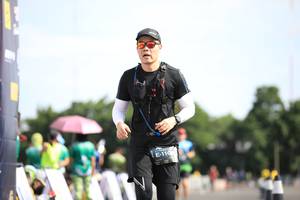 BIB: 110
                            <button type="button" onclick="openModal(5136881)" class="btn btn-primary btn-sm float-right btn-popup" data-toggle="modal" data-target=".modal-high-quality">
                        <i class="fas fa-shopping-cart"></i> Add to Cart
                    </button>
                                            <button type="button" onclick="isThisMe(5136881, true)" class="btn btn-success btn-sm float-right btn-popup btn-isme hidden" data-toggle="tooltip" data-placement="bottom" title="นี่คือรูปของคุณใช่ไหม คลิกที่นี่เพื่อเอาเข้าอัลบั้ม">
                        <i class="fas fa-plus"></i> Add to album
                    </button>
                    <button type="button" onclick="isThisMe(5136881, false)" class="btn btn-warning btn-sm float-right btn-popup btn-isnotme hidden">
                        <i class="fas fa-ban"></i> Remove from album
                    </button>