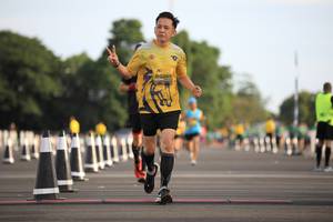 BIB: 0369
                            <button type="button" onclick="openModal(4952258)" class="btn btn-primary btn-sm float-right btn-popup" data-toggle="modal" data-target=".modal-high-quality">
                        <i class="fas fa-shopping-cart"></i> Add to Cart
                    </button>
                                            <button type="button" onclick="isThisMe(4952258, true)" class="btn btn-success btn-sm float-right btn-popup btn-isme hidden" data-toggle="tooltip" data-placement="bottom" title="นี่คือรูปของคุณใช่ไหม คลิกที่นี่เพื่อเอาเข้าอัลบั้ม">
                        <i class="fas fa-plus"></i> Add to album
                    </button>
                    <button type="button" onclick="isThisMe(4952258, false)" class="btn btn-warning btn-sm float-right btn-popup btn-isnotme hidden">
                        <i class="fas fa-ban"></i> Remove from album
                    </button>