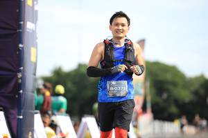 BIB: 0371
                            <button type="button" onclick="openModal(5136615)" class="btn btn-primary btn-sm float-right btn-popup" data-toggle="modal" data-target=".modal-high-quality">
                        <i class="fas fa-shopping-cart"></i> Add to Cart
                    </button>
                                            <button type="button" onclick="isThisMe(5136615, true)" class="btn btn-success btn-sm float-right btn-popup btn-isme hidden" data-toggle="tooltip" data-placement="bottom" title="นี่คือรูปของคุณใช่ไหม คลิกที่นี่เพื่อเอาเข้าอัลบั้ม">
                        <i class="fas fa-plus"></i> Add to album
                    </button>
                    <button type="button" onclick="isThisMe(5136615, false)" class="btn btn-warning btn-sm float-right btn-popup btn-isnotme hidden">
                        <i class="fas fa-ban"></i> Remove from album
                    </button>