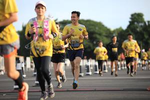 BIB: 0091, 009
                            <button type="button" onclick="openModal(4962049)" class="btn btn-primary btn-sm float-right btn-popup" data-toggle="modal" data-target=".modal-high-quality">
                        <i class="fas fa-shopping-cart"></i> Add to Cart
                    </button>
                                            <button type="button" onclick="isThisMe(4962049, true)" class="btn btn-success btn-sm float-right btn-popup btn-isme hidden" data-toggle="tooltip" data-placement="bottom" title="นี่คือรูปของคุณใช่ไหม คลิกที่นี่เพื่อเอาเข้าอัลบั้ม">
                        <i class="fas fa-plus"></i> Add to album
                    </button>
                    <button type="button" onclick="isThisMe(4962049, false)" class="btn btn-warning btn-sm float-right btn-popup btn-isnotme hidden">
                        <i class="fas fa-ban"></i> Remove from album
                    </button>