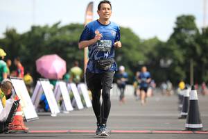 BIB: 0178
                            <button type="button" onclick="openModal(5136431)" class="btn btn-primary btn-sm float-right btn-popup" data-toggle="modal" data-target=".modal-high-quality">
                        <i class="fas fa-shopping-cart"></i> Add to Cart
                    </button>
                                            <button type="button" onclick="isThisMe(5136431, true)" class="btn btn-success btn-sm float-right btn-popup btn-isme hidden" data-toggle="tooltip" data-placement="bottom" title="นี่คือรูปของคุณใช่ไหม คลิกที่นี่เพื่อเอาเข้าอัลบั้ม">
                        <i class="fas fa-plus"></i> Add to album
                    </button>
                    <button type="button" onclick="isThisMe(5136431, false)" class="btn btn-warning btn-sm float-right btn-popup btn-isnotme hidden">
                        <i class="fas fa-ban"></i> Remove from album
                    </button>