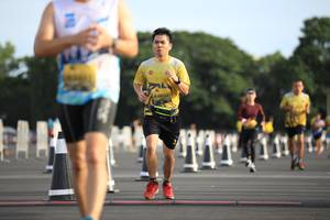 BIB: 0032
                            <button type="button" onclick="openModal(4952702)" class="btn btn-primary btn-sm float-right btn-popup" data-toggle="modal" data-target=".modal-high-quality">
                        <i class="fas fa-shopping-cart"></i> Add to Cart
                    </button>
                                            <button type="button" onclick="isThisMe(4952702, true)" class="btn btn-success btn-sm float-right btn-popup btn-isme hidden" data-toggle="tooltip" data-placement="bottom" title="นี่คือรูปของคุณใช่ไหม คลิกที่นี่เพื่อเอาเข้าอัลบั้ม">
                        <i class="fas fa-plus"></i> Add to album
                    </button>
                    <button type="button" onclick="isThisMe(4952702, false)" class="btn btn-warning btn-sm float-right btn-popup btn-isnotme hidden">
                        <i class="fas fa-ban"></i> Remove from album
                    </button>