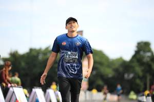 BIB: 1064
                            <button type="button" onclick="openModal(5126463)" class="btn btn-primary btn-sm float-right btn-popup" data-toggle="modal" data-target=".modal-high-quality">
                        <i class="fas fa-shopping-cart"></i> Add to Cart
                    </button>
                                            <button type="button" onclick="isThisMe(5126463, true)" class="btn btn-success btn-sm float-right btn-popup btn-isme hidden" data-toggle="tooltip" data-placement="bottom" title="นี่คือรูปของคุณใช่ไหม คลิกที่นี่เพื่อเอาเข้าอัลบั้ม">
                        <i class="fas fa-plus"></i> Add to album
                    </button>
                    <button type="button" onclick="isThisMe(5126463, false)" class="btn btn-warning btn-sm float-right btn-popup btn-isnotme hidden">
                        <i class="fas fa-ban"></i> Remove from album
                    </button>