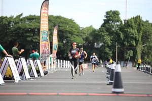 BIB: 
                            <button type="button" onclick="openModal(5136617)" class="btn btn-primary btn-sm float-right btn-popup" data-toggle="modal" data-target=".modal-high-quality">
                        <i class="fas fa-shopping-cart"></i> Add to Cart
                    </button>
                                            <button type="button" onclick="isThisMe(5136617, true)" class="btn btn-success btn-sm float-right btn-popup btn-isme hidden" data-toggle="tooltip" data-placement="bottom" title="นี่คือรูปของคุณใช่ไหม คลิกที่นี่เพื่อเอาเข้าอัลบั้ม">
                        <i class="fas fa-plus"></i> Add to album
                    </button>
                    <button type="button" onclick="isThisMe(5136617, false)" class="btn btn-warning btn-sm float-right btn-popup btn-isnotme hidden">
                        <i class="fas fa-ban"></i> Remove from album
                    </button>