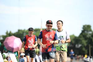 BIB: 
                            <button type="button" onclick="openModal(5136998)" class="btn btn-primary btn-sm float-right btn-popup" data-toggle="modal" data-target=".modal-high-quality">
                        <i class="fas fa-shopping-cart"></i> Add to Cart
                    </button>
                                            <button type="button" onclick="isThisMe(5136998, true)" class="btn btn-success btn-sm float-right btn-popup btn-isme hidden" data-toggle="tooltip" data-placement="bottom" title="นี่คือรูปของคุณใช่ไหม คลิกที่นี่เพื่อเอาเข้าอัลบั้ม">
                        <i class="fas fa-plus"></i> Add to album
                    </button>
                    <button type="button" onclick="isThisMe(5136998, false)" class="btn btn-warning btn-sm float-right btn-popup btn-isnotme hidden">
                        <i class="fas fa-ban"></i> Remove from album
                    </button>