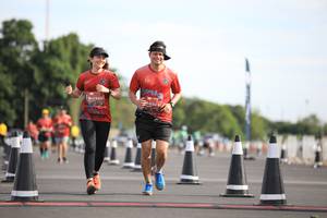 BIB: 0322, 0323
                            <button type="button" onclick="openModal(5103322)" class="btn btn-primary btn-sm float-right btn-popup" data-toggle="modal" data-target=".modal-high-quality">
                        <i class="fas fa-shopping-cart"></i> Add to Cart
                    </button>
                                            <button type="button" onclick="isThisMe(5103322, true)" class="btn btn-success btn-sm float-right btn-popup btn-isme hidden" data-toggle="tooltip" data-placement="bottom" title="นี่คือรูปของคุณใช่ไหม คลิกที่นี่เพื่อเอาเข้าอัลบั้ม">
                        <i class="fas fa-plus"></i> Add to album
                    </button>
                    <button type="button" onclick="isThisMe(5103322, false)" class="btn btn-warning btn-sm float-right btn-popup btn-isnotme hidden">
                        <i class="fas fa-ban"></i> Remove from album
                    </button>