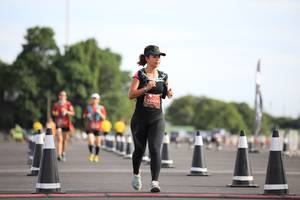 BIB: 0219
                            <button type="button" onclick="openModal(5098601)" class="btn btn-primary btn-sm float-right btn-popup" data-toggle="modal" data-target=".modal-high-quality">
                        <i class="fas fa-shopping-cart"></i> Add to Cart
                    </button>
                                            <button type="button" onclick="isThisMe(5098601, true)" class="btn btn-success btn-sm float-right btn-popup btn-isme hidden" data-toggle="tooltip" data-placement="bottom" title="นี่คือรูปของคุณใช่ไหม คลิกที่นี่เพื่อเอาเข้าอัลบั้ม">
                        <i class="fas fa-plus"></i> Add to album
                    </button>
                    <button type="button" onclick="isThisMe(5098601, false)" class="btn btn-warning btn-sm float-right btn-popup btn-isnotme hidden">
                        <i class="fas fa-ban"></i> Remove from album
                    </button>