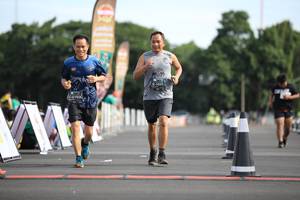 BIB: 
                            <button type="button" onclick="openModal(5121242)" class="btn btn-primary btn-sm float-right btn-popup" data-toggle="modal" data-target=".modal-high-quality">
                        <i class="fas fa-shopping-cart"></i> Add to Cart
                    </button>
                                            <button type="button" onclick="isThisMe(5121242, true)" class="btn btn-success btn-sm float-right btn-popup btn-isme hidden" data-toggle="tooltip" data-placement="bottom" title="นี่คือรูปของคุณใช่ไหม คลิกที่นี่เพื่อเอาเข้าอัลบั้ม">
                        <i class="fas fa-plus"></i> Add to album
                    </button>
                    <button type="button" onclick="isThisMe(5121242, false)" class="btn btn-warning btn-sm float-right btn-popup btn-isnotme hidden">
                        <i class="fas fa-ban"></i> Remove from album
                    </button>