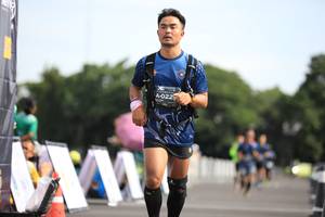 BIB: 022
                            <button type="button" onclick="openModal(5128287)" class="btn btn-primary btn-sm float-right btn-popup" data-toggle="modal" data-target=".modal-high-quality">
                        <i class="fas fa-shopping-cart"></i> Add to Cart
                    </button>
                                            <button type="button" onclick="isThisMe(5128287, true)" class="btn btn-success btn-sm float-right btn-popup btn-isme hidden" data-toggle="tooltip" data-placement="bottom" title="นี่คือรูปของคุณใช่ไหม คลิกที่นี่เพื่อเอาเข้าอัลบั้ม">
                        <i class="fas fa-plus"></i> Add to album
                    </button>
                    <button type="button" onclick="isThisMe(5128287, false)" class="btn btn-warning btn-sm float-right btn-popup btn-isnotme hidden">
                        <i class="fas fa-ban"></i> Remove from album
                    </button>