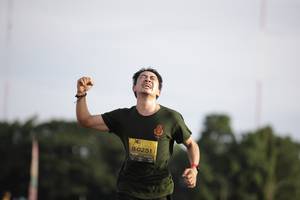 BIB: 0251
                            <button type="button" onclick="openModal(4946973)" class="btn btn-primary btn-sm float-right btn-popup" data-toggle="modal" data-target=".modal-high-quality">
                        <i class="fas fa-shopping-cart"></i> Add to Cart
                    </button>
                                            <button type="button" onclick="isThisMe(4946973, true)" class="btn btn-success btn-sm float-right btn-popup btn-isme hidden" data-toggle="tooltip" data-placement="bottom" title="นี่คือรูปของคุณใช่ไหม คลิกที่นี่เพื่อเอาเข้าอัลบั้ม">
                        <i class="fas fa-plus"></i> Add to album
                    </button>
                    <button type="button" onclick="isThisMe(4946973, false)" class="btn btn-warning btn-sm float-right btn-popup btn-isnotme hidden">
                        <i class="fas fa-ban"></i> Remove from album
                    </button>