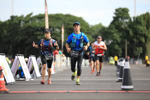 BIB: 324
                            <button type="button" onclick="openModal(5127063)" class="btn btn-primary btn-sm float-right btn-popup" data-toggle="modal" data-target=".modal-high-quality">
                        <i class="fas fa-shopping-cart"></i> Add to Cart
                    </button>
                                            <button type="button" onclick="isThisMe(5127063, true)" class="btn btn-success btn-sm float-right btn-popup btn-isme hidden" data-toggle="tooltip" data-placement="bottom" title="นี่คือรูปของคุณใช่ไหม คลิกที่นี่เพื่อเอาเข้าอัลบั้ม">
                        <i class="fas fa-plus"></i> Add to album
                    </button>
                    <button type="button" onclick="isThisMe(5127063, false)" class="btn btn-warning btn-sm float-right btn-popup btn-isnotme hidden">
                        <i class="fas fa-ban"></i> Remove from album
                    </button>