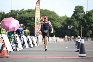 BIB: 
                            <button type="button" onclick="openModal(5136955)" class="btn btn-primary btn-sm float-right btn-popup" data-toggle="modal" data-target=".modal-high-quality">
                        <i class="fas fa-shopping-cart"></i> Add to Cart
                    </button>
                                            <button type="button" onclick="isThisMe(5136955, true)" class="btn btn-success btn-sm float-right btn-popup btn-isme hidden" data-toggle="tooltip" data-placement="bottom" title="นี่คือรูปของคุณใช่ไหม คลิกที่นี่เพื่อเอาเข้าอัลบั้ม">
                        <i class="fas fa-plus"></i> Add to album
                    </button>
                    <button type="button" onclick="isThisMe(5136955, false)" class="btn btn-warning btn-sm float-right btn-popup btn-isnotme hidden">
                        <i class="fas fa-ban"></i> Remove from album
                    </button>