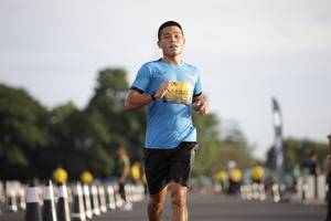 BIB: 1325, 
                            <button type="button" onclick="openModal(4947669)" class="btn btn-primary btn-sm float-right btn-popup" data-toggle="modal" data-target=".modal-high-quality">
                        <i class="fas fa-shopping-cart"></i> Add to Cart
                    </button>
                                            <button type="button" onclick="isThisMe(4947669, true)" class="btn btn-success btn-sm float-right btn-popup btn-isme hidden" data-toggle="tooltip" data-placement="bottom" title="นี่คือรูปของคุณใช่ไหม คลิกที่นี่เพื่อเอาเข้าอัลบั้ม">
                        <i class="fas fa-plus"></i> Add to album
                    </button>
                    <button type="button" onclick="isThisMe(4947669, false)" class="btn btn-warning btn-sm float-right btn-popup btn-isnotme hidden">
                        <i class="fas fa-ban"></i> Remove from album
                    </button>